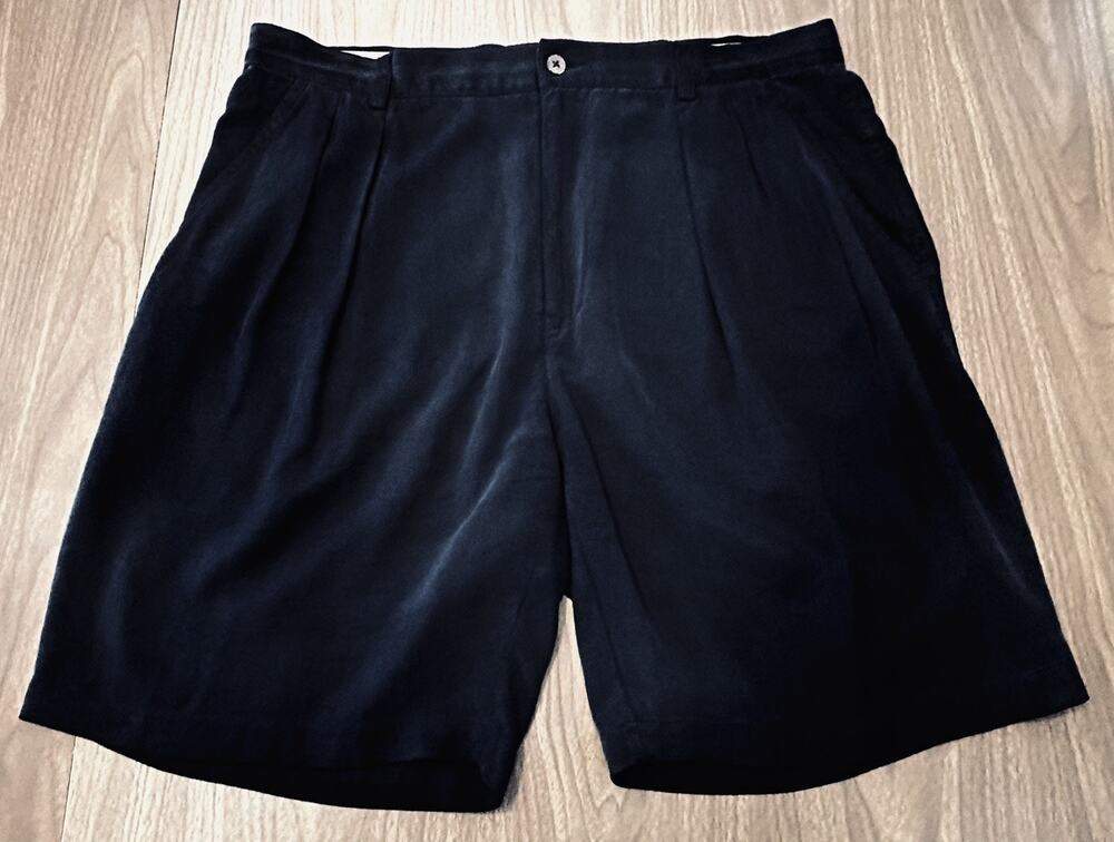Tommy Bahama Silk Pleated Relaxed Chino Resort Shorts, Black - Men’s 38